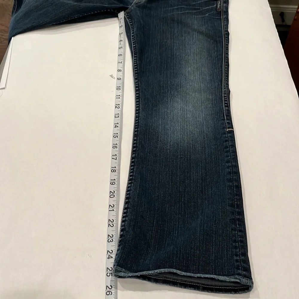 Silver Jeans Santorini Low Rise Crop Size 28
